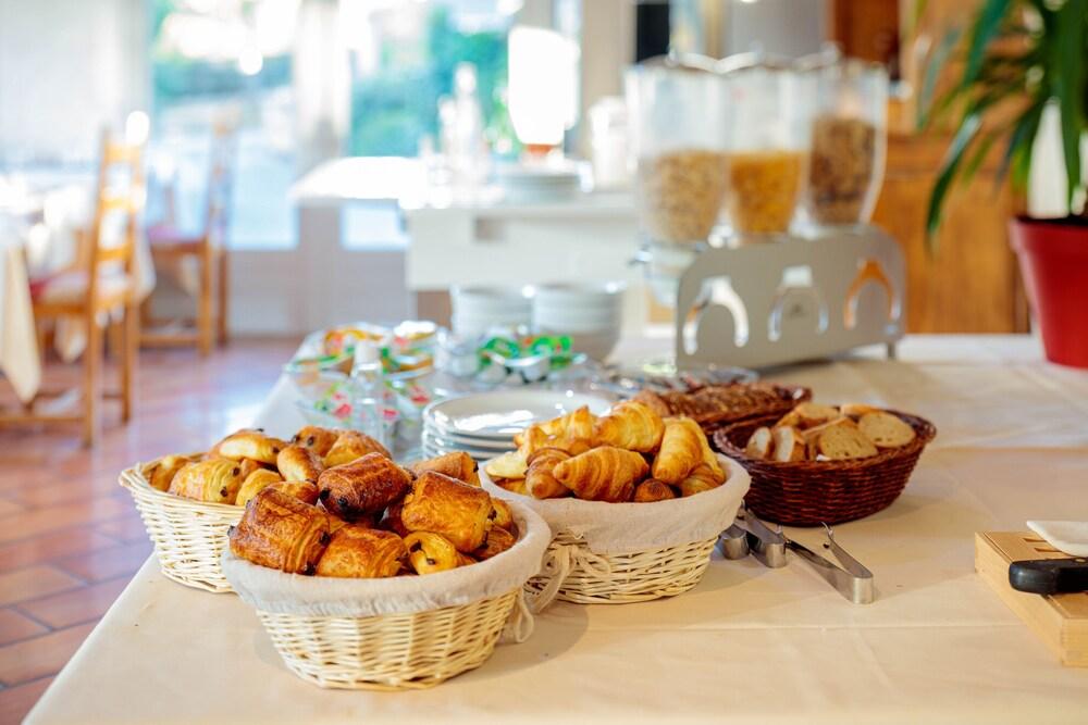 Logis Hotel Noemys Morgon Villié-Morgon المظهر الخارجي الصورة